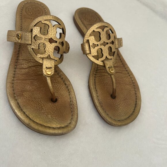 Tory Burch Miller Sandals Womens Size 6.5 Metallic Gold Leather Thong Flip Flop - Picture 3 of 7
